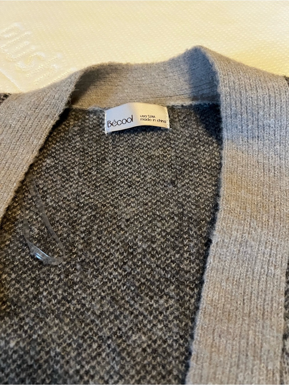 Staccato Men’s Two-Tone Gray Cardigan with Light Trim